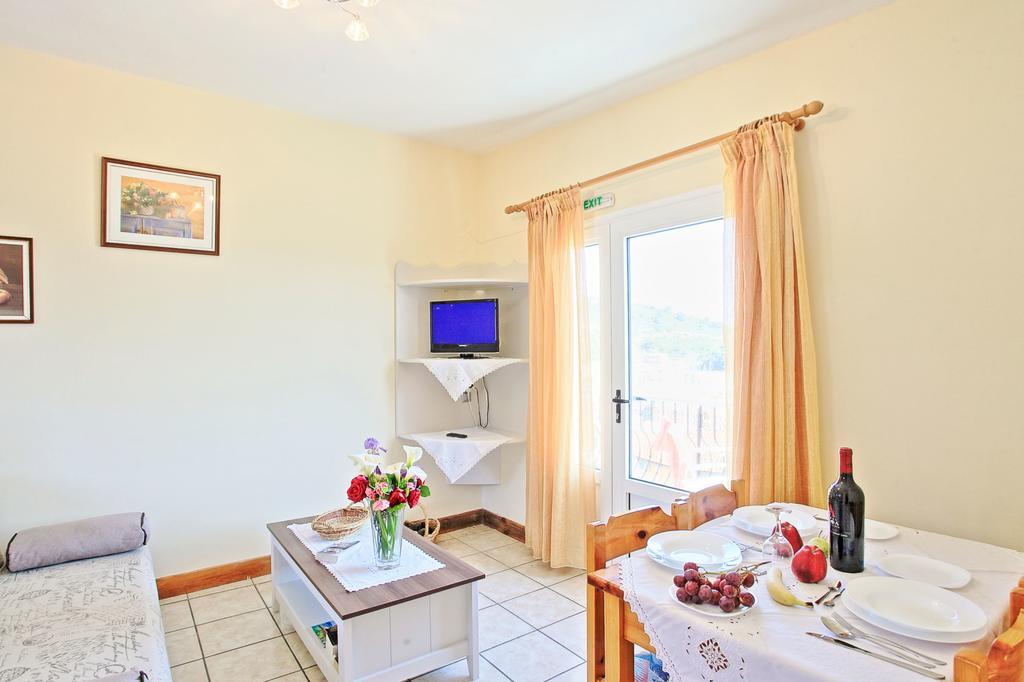 Avgi Ena Apartamento Gáios Exterior foto